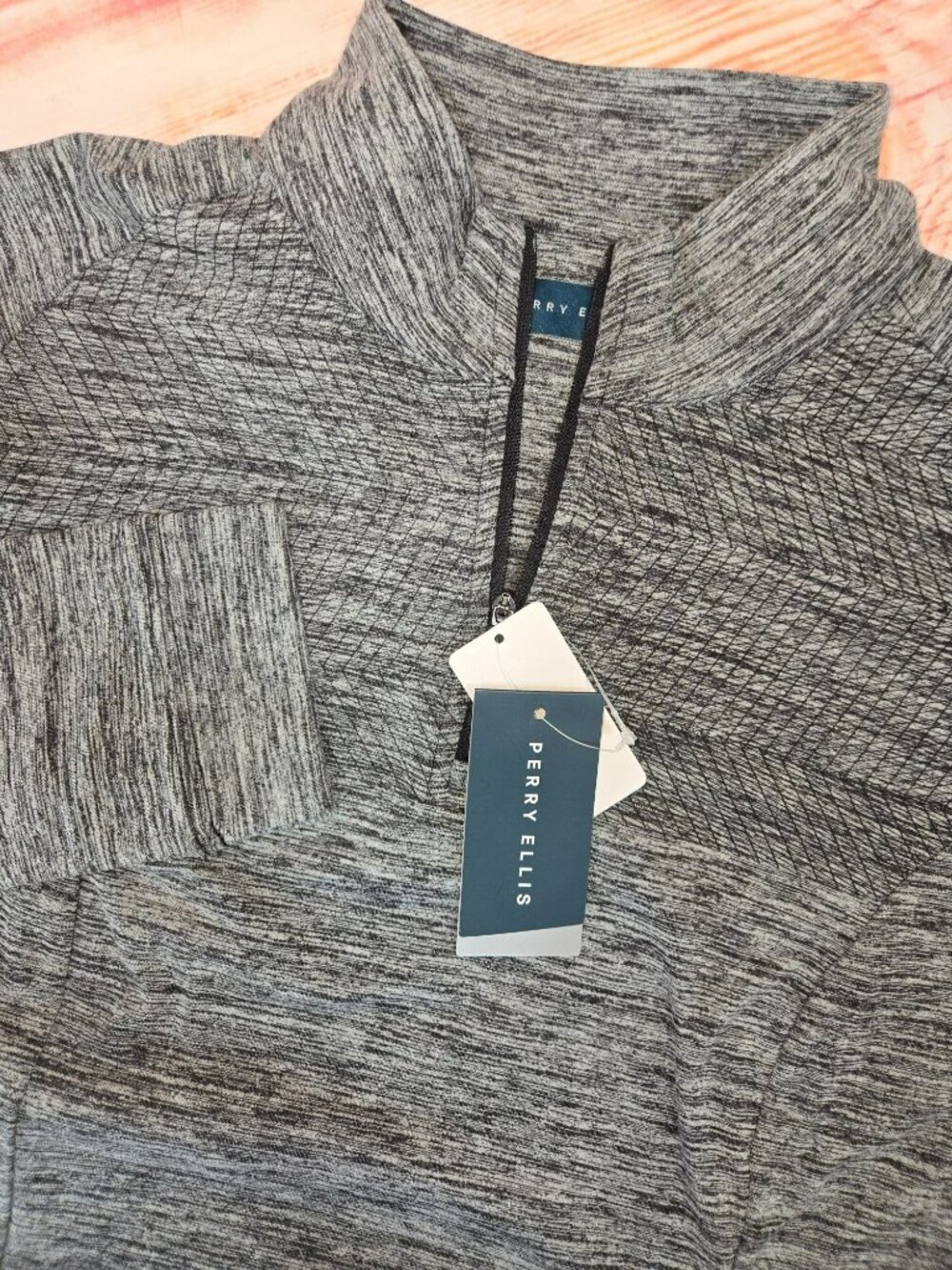 Perry Ellis Women's Gray Heather Athletic 1/4 Zip Medium NWT